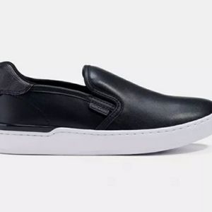 Coach Walker Leather Black 7.5b